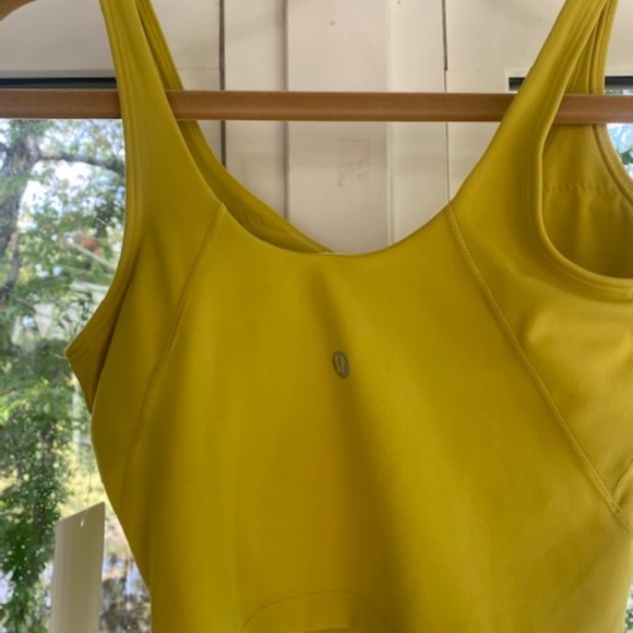 Lulu Lemon Align Tank Size 4 - Picture 9 of 12